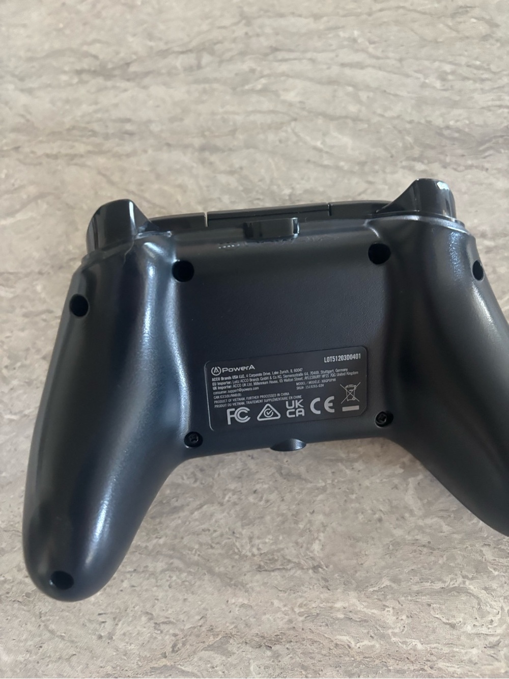 Wireless Controller - Black Xbox Controller - Picture 3 of 4